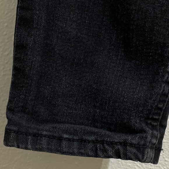 Pre-loved, Signature By Levi Strauss & Co. Black Distressed Unisex Jean, 32x30 - Picture 4 of 16